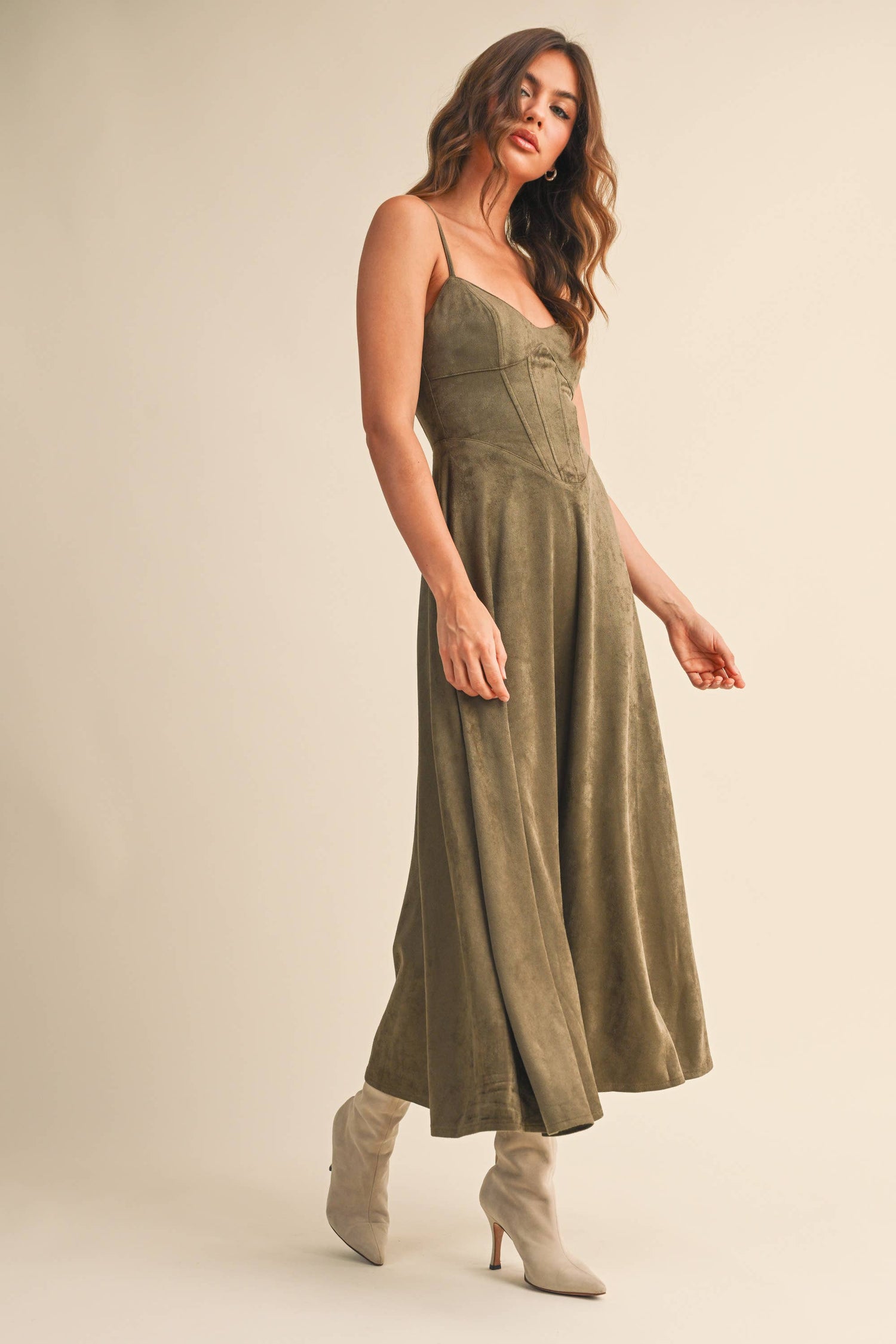 Sara Dress - Suede olive