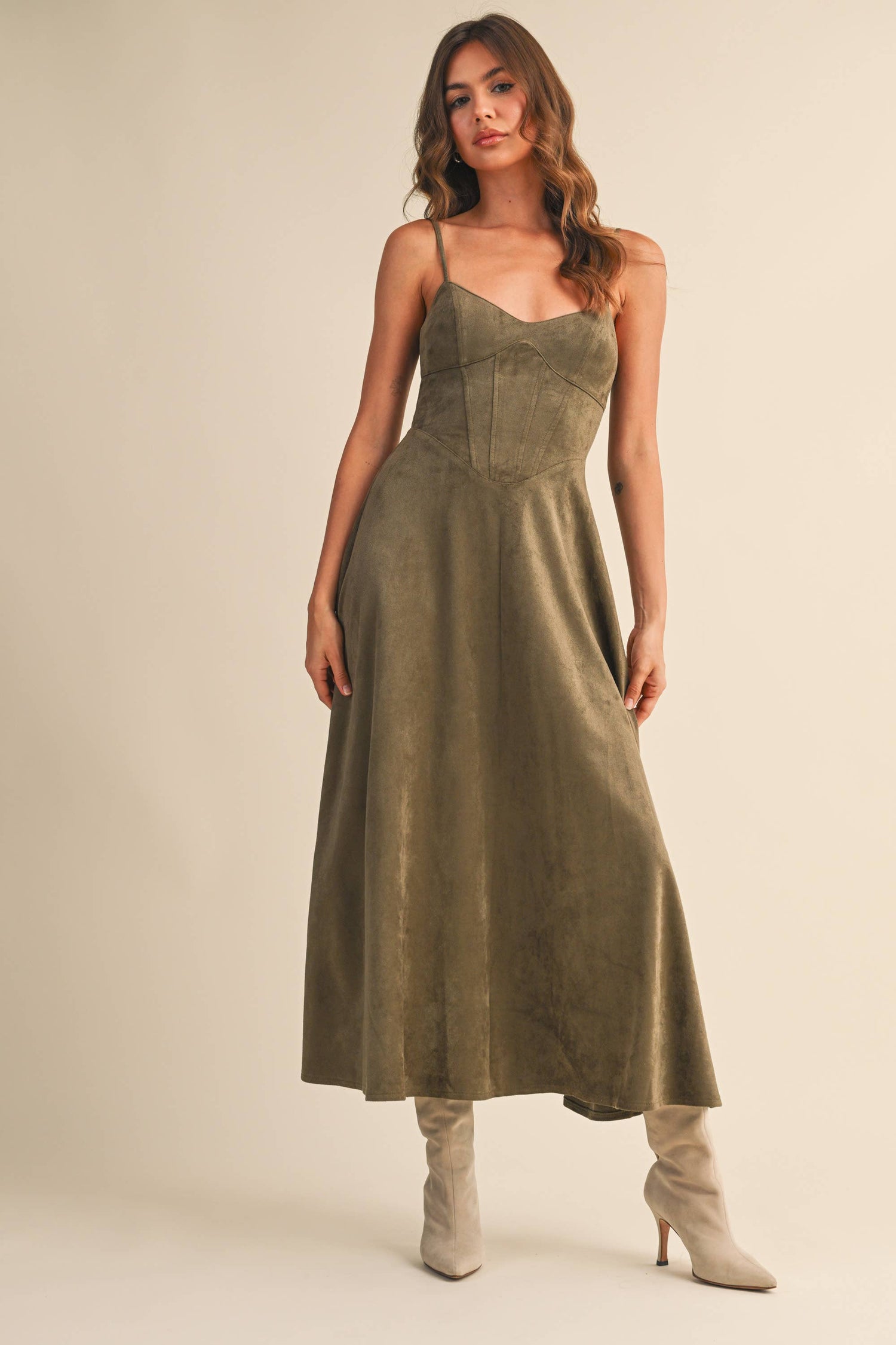 Sara Dress - Suede olive