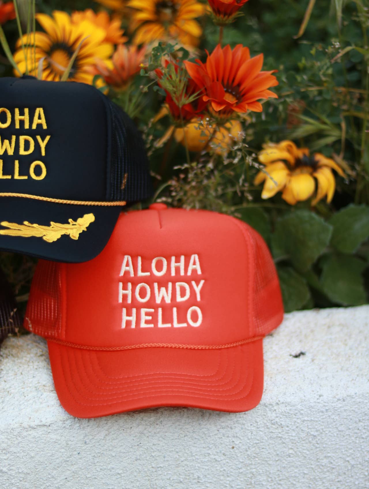 Aloha Howdy Hello Trucker hats: Green