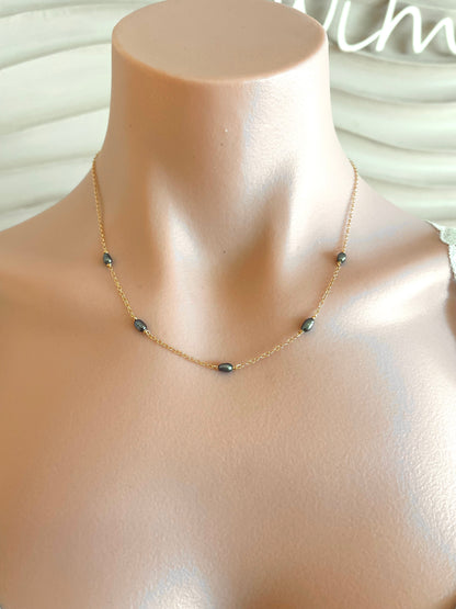 Mini Peacock Pearl Necklace