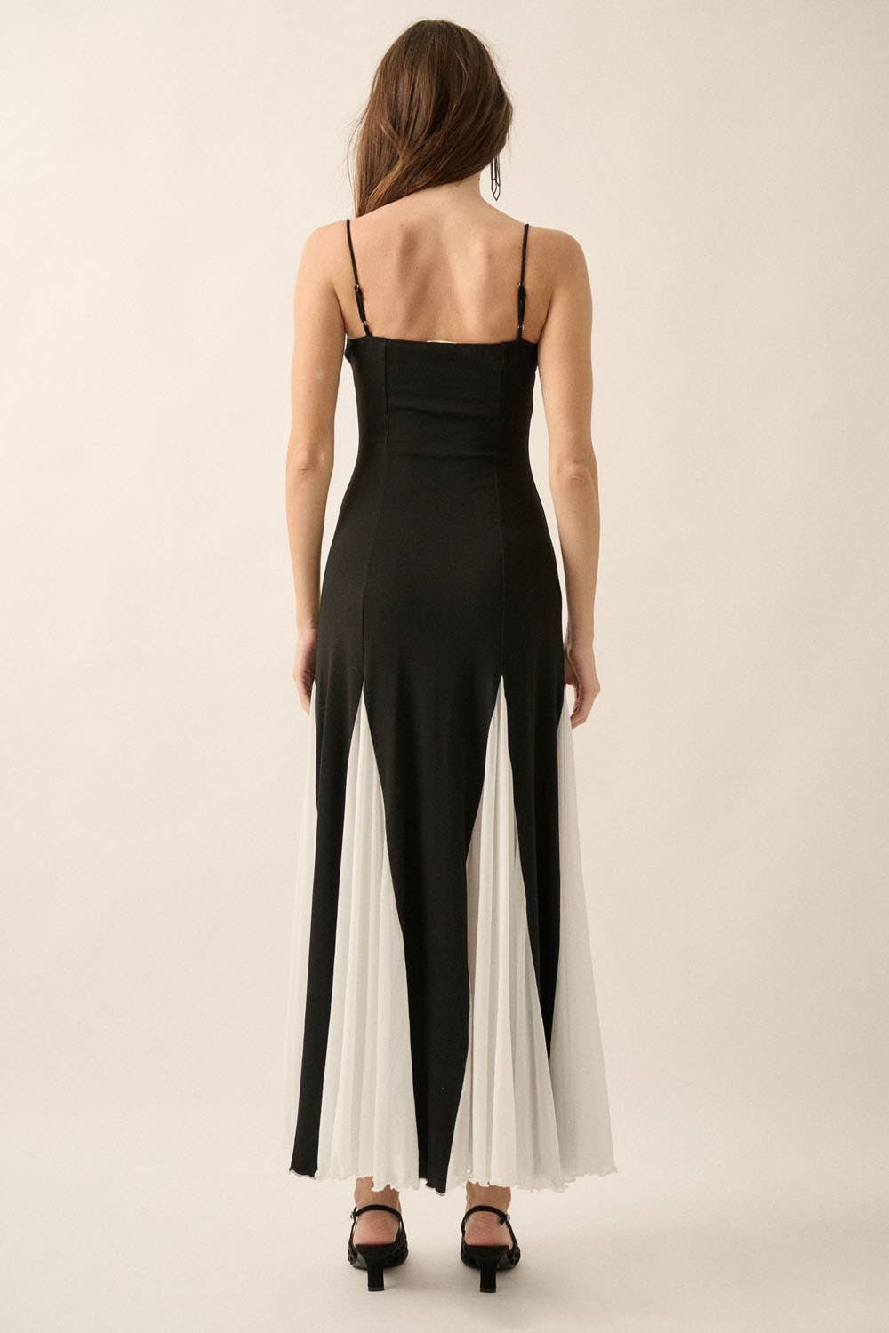 Godet Sweetheart Maxi Dress